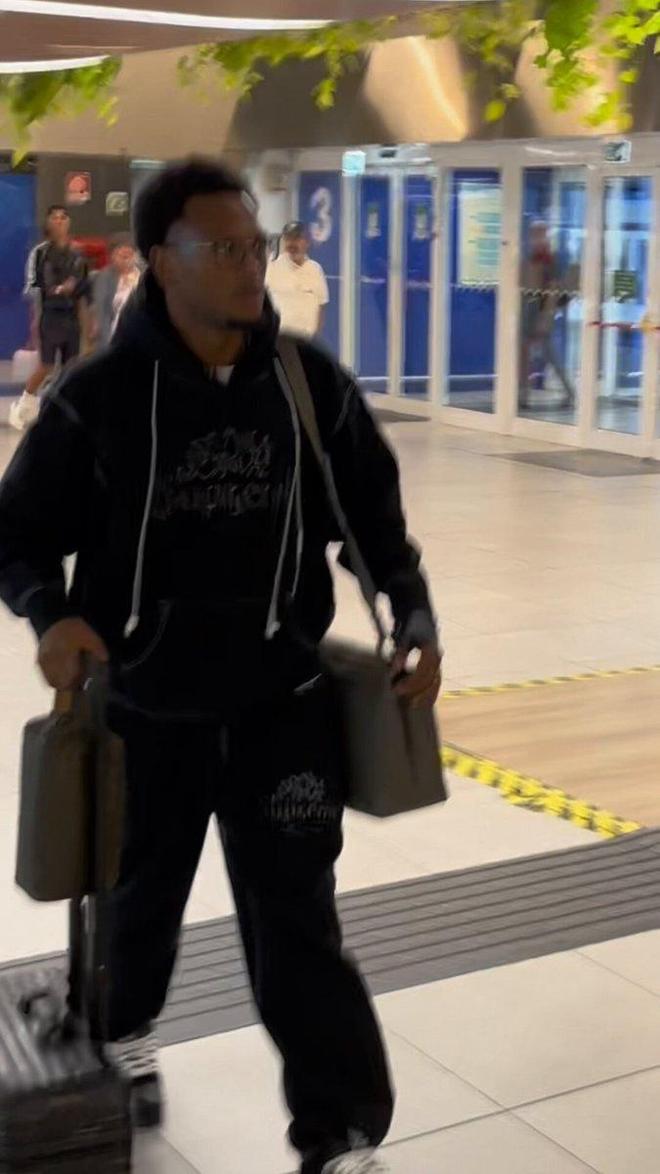 奧蓬達(dá)已抵達(dá)機(jī)場，尤文官方視頻發(fā)布！